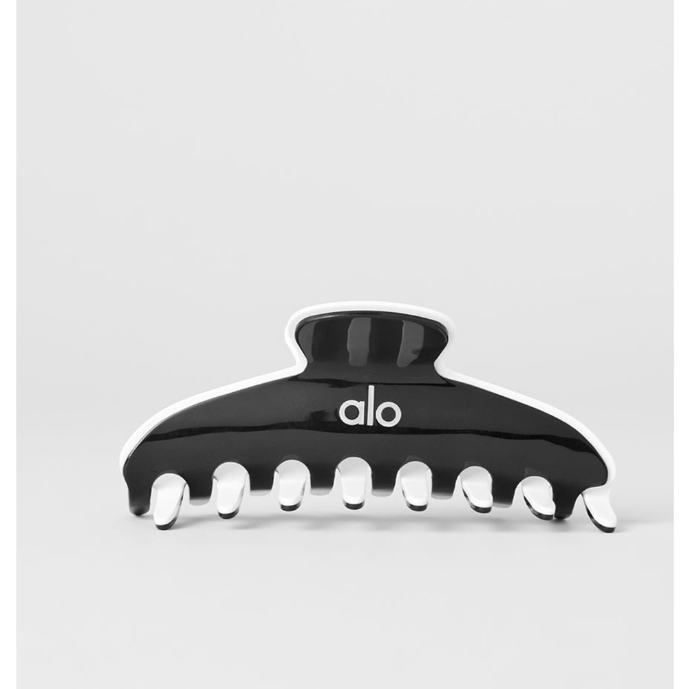 Alo yoga Outline Claw Clip - Black/White - Picture 3 of 6